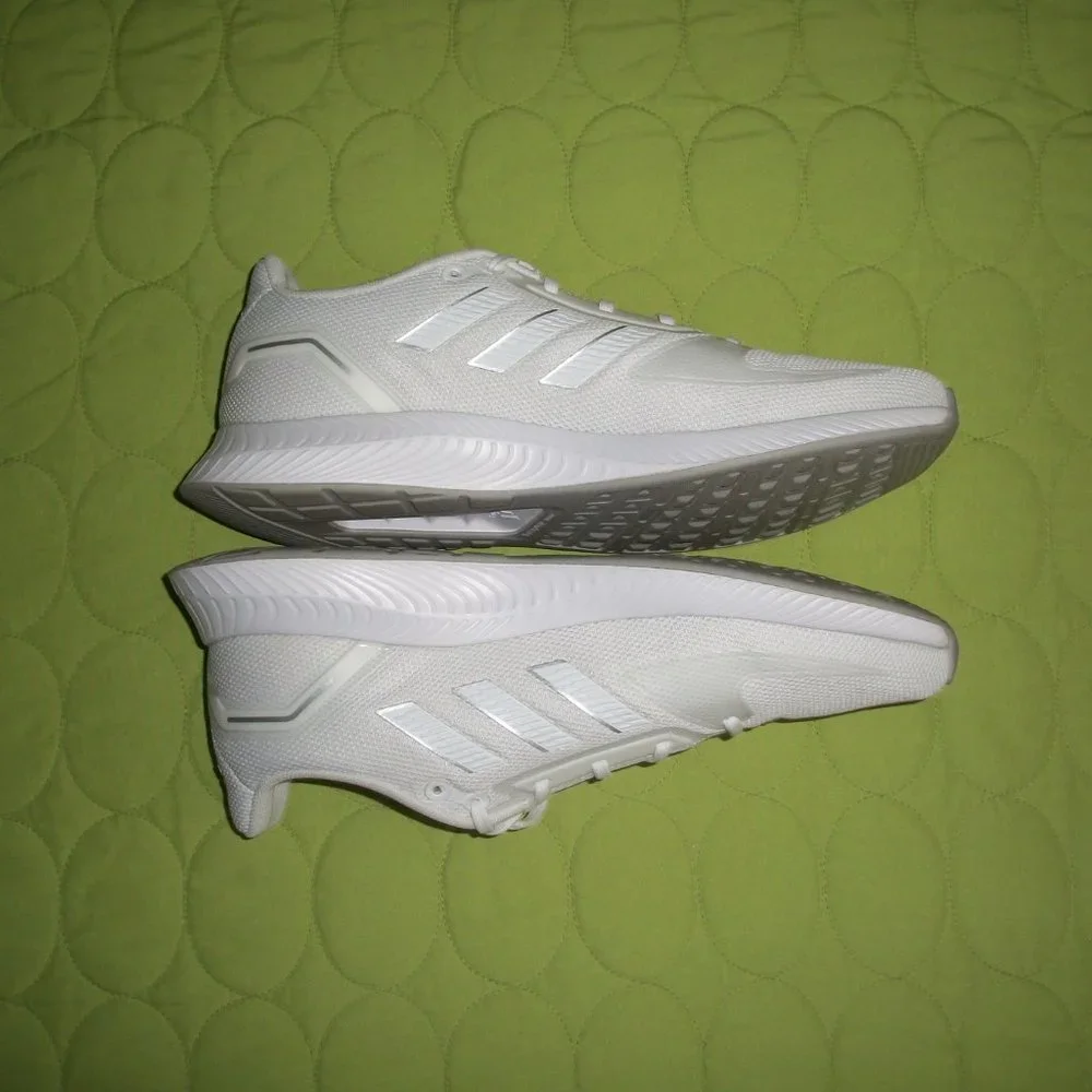 Adidas Women's White Shoes - Picture 5 of 16